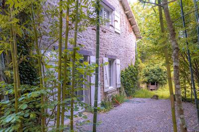 Maison - 340 m² - 15 pièces