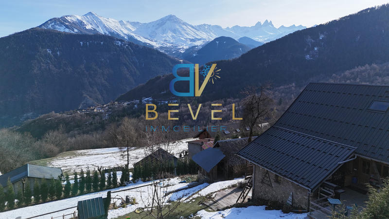 Châlet - 193 m² - 8 pièces