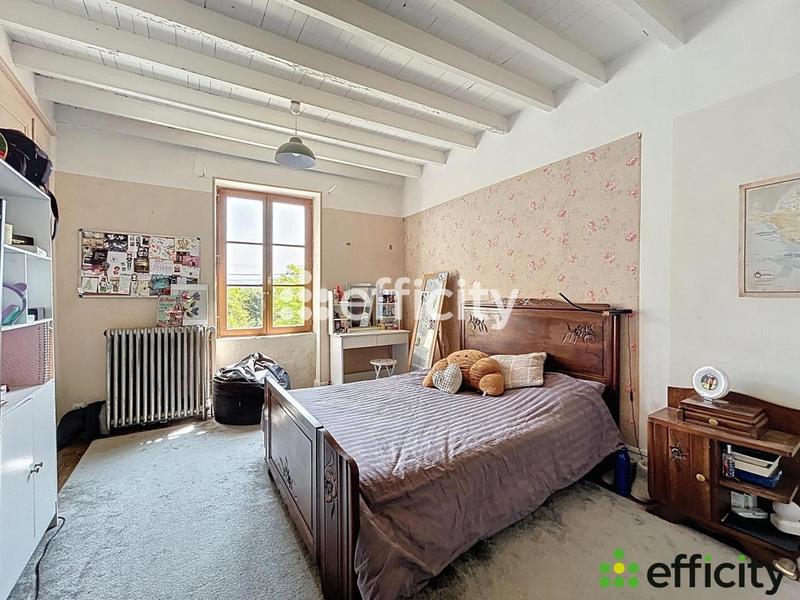 Maison - 390 m² - 12 pièces