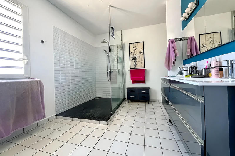 Maison - 109 m² - 4 pièces