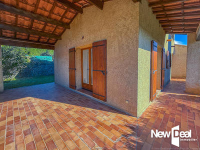 Propriété - 132 m² - 4 pièces