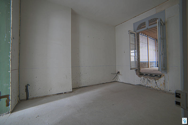 Local commercial - 108 m²