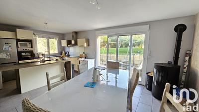 Maison - 144 m² - 7 pièces