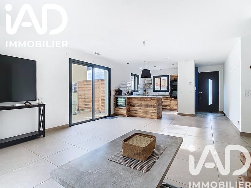 Maison - 83 m² - 4 pièces