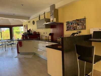 Maison - 141 m² - 5 pièces