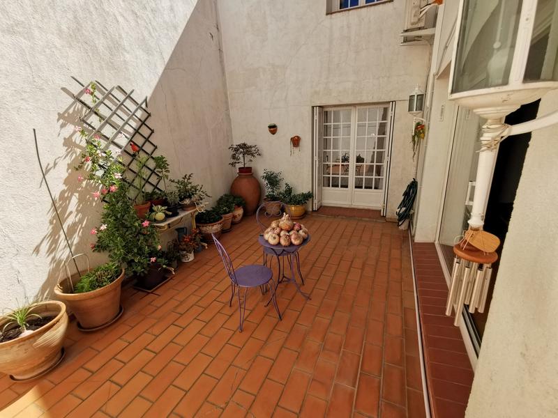 Maison - 225 m² - 8 pièces