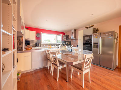 Maison contemporaine - 180 m² - 6 pièces