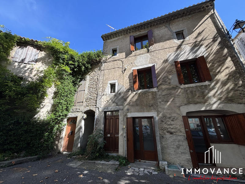 Maison - 121 m² - 6 pièces