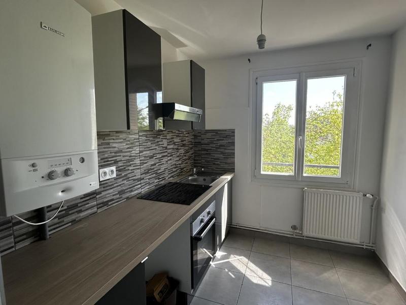 Appartement - 64 m² - 4 pièces