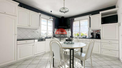 Maison de village - 190 m² - 8 pièces