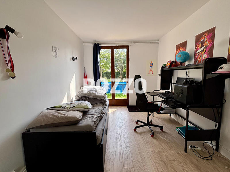 Maison - 122 m² - 5 pièces