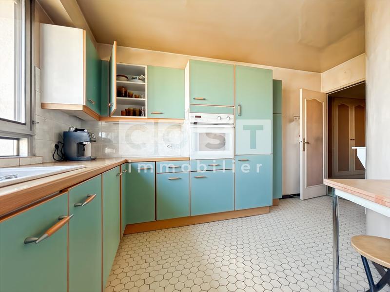 Appartement - 88 m² - 4 pièces