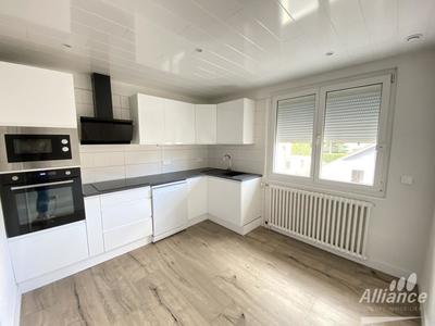 Appartement - 83 m² - 4 pièces