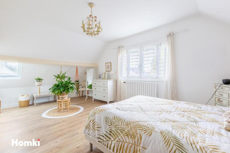 Maison - 120 m² - 5 pièces