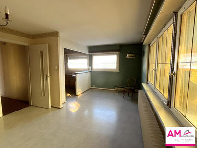 Maison - 168 m² - 7 pièces