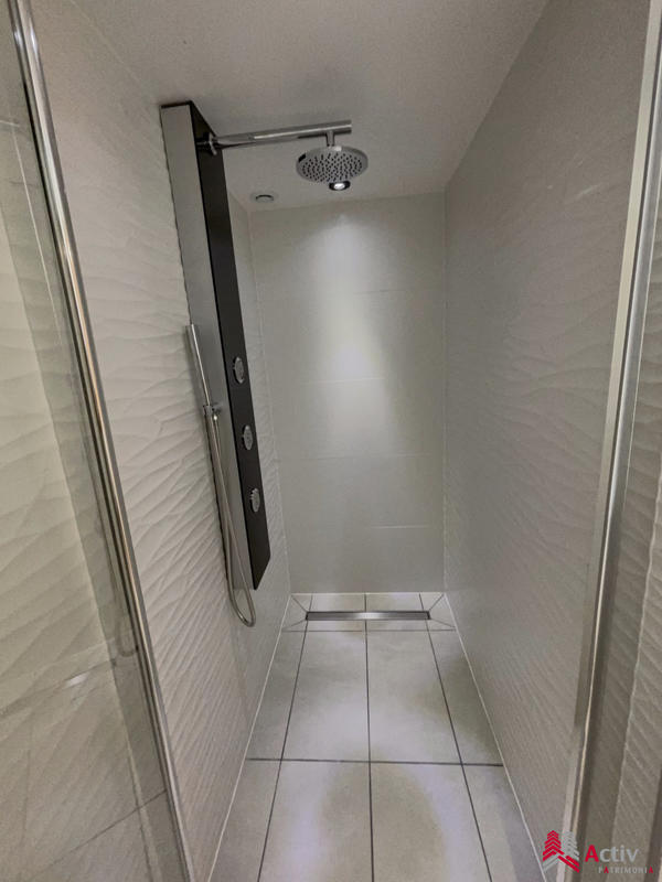 Maison - 138 m² - 5 pièces