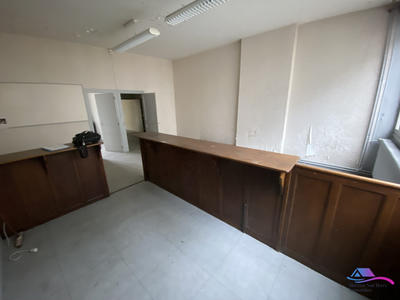 Maison - 171 m² - 8 pièces