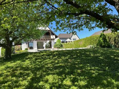 Maison - 169 m² - 5 pièces