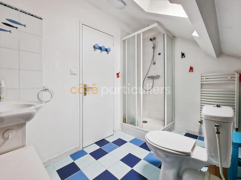 Maison - 127 m² - 7 pièces