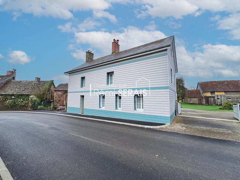 Maison - 135 m² - 4 pièces