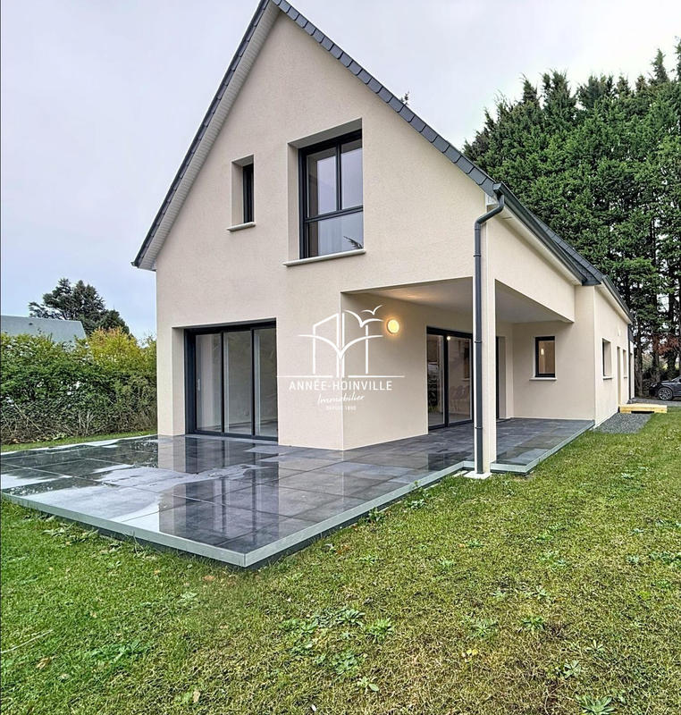 Maison - 137 m² - 6 pièces