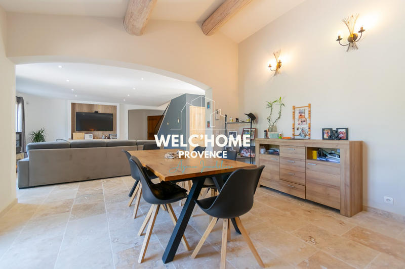 Maison - 153 m² - 5 pièces