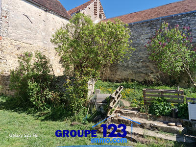 Maison - 80 m² - 4 pièces