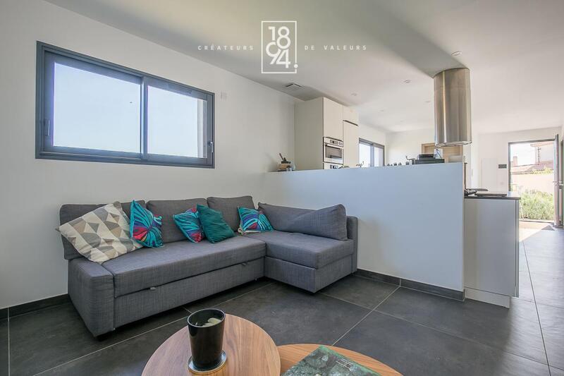 Maison - 210 m² - 4 pièces