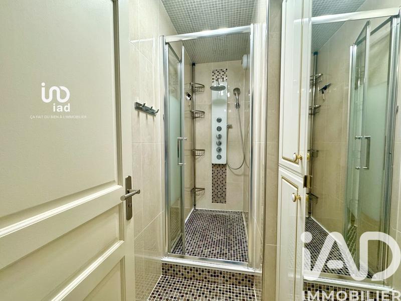 Appartement - 102 m² - 5 pièces