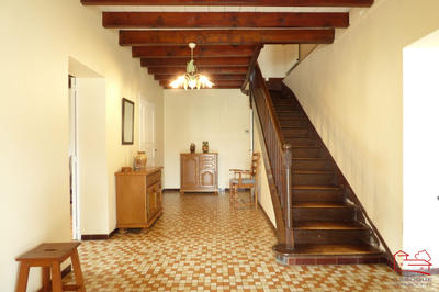 Maison - 239 m² - 5 pièces