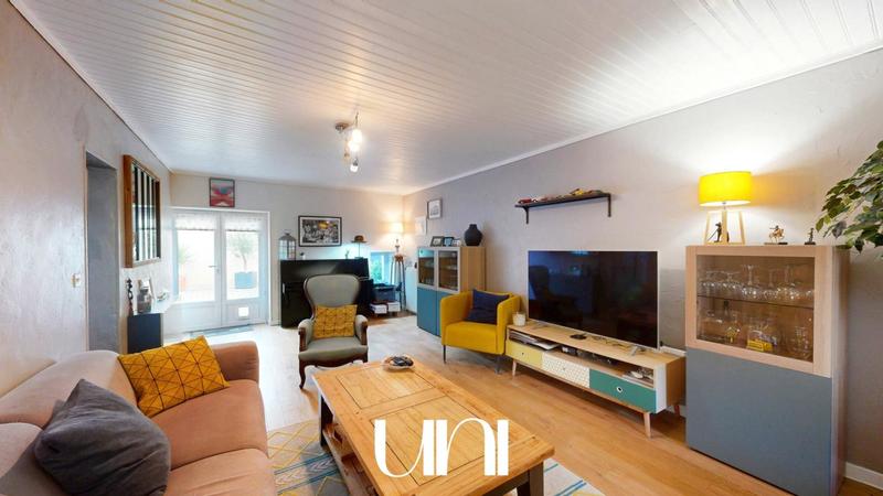 Maison - 140 m² - 7 pièces