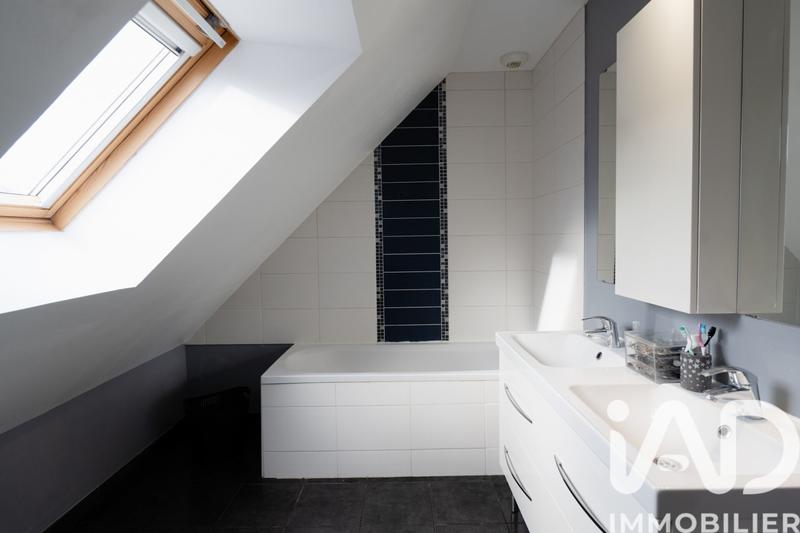 Maison - 112 m² - 6 pièces