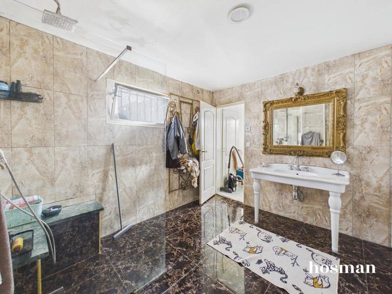 Maison - 190 m² - 5 pièces