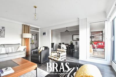 Appartement - 100 m² - 4 pièces