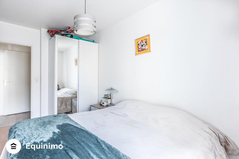 Appartement - 93 m² - 5 pièces