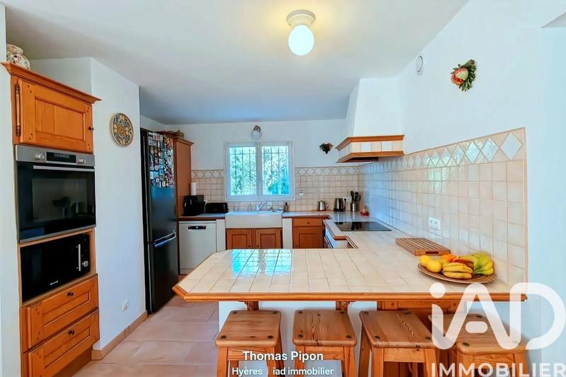 Maison - 165 m² - 8 pièces