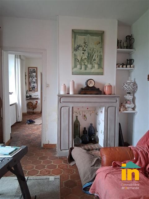 Demeure - 115 m² - 6 pièces