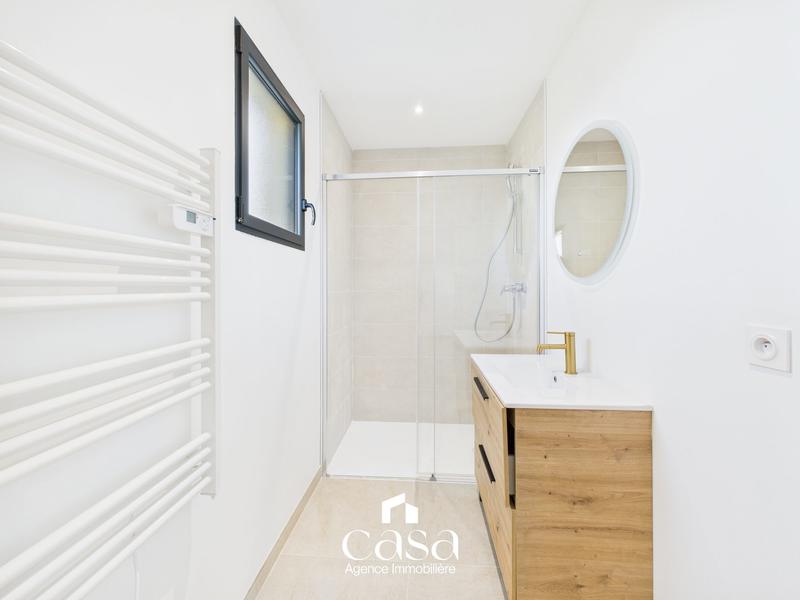 Maison contemporaine - 120 m² - 5 pièces