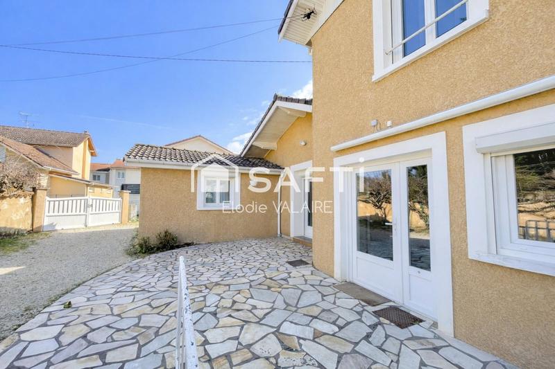 Maison - 94 m² - 4 pièces