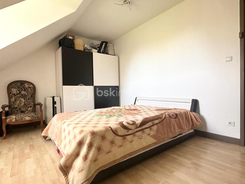 Pavillon - 130 m² - 7 pièces