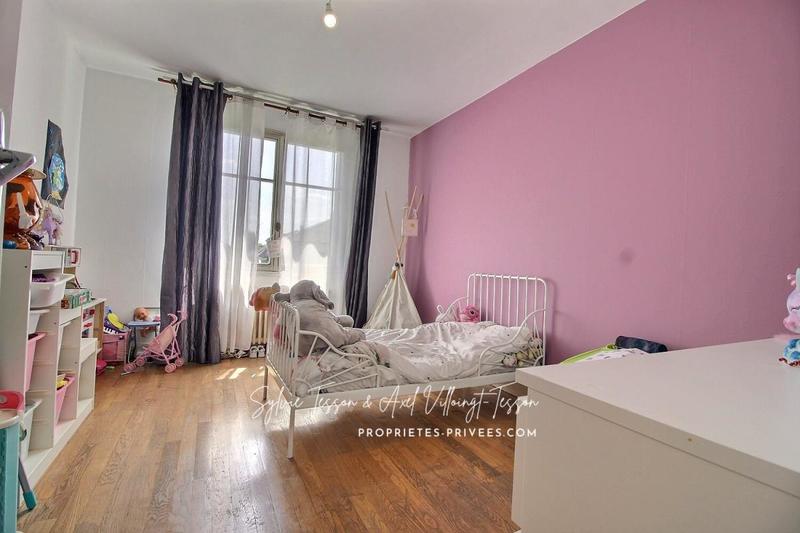 Maison - 94 m² - 4 pièces