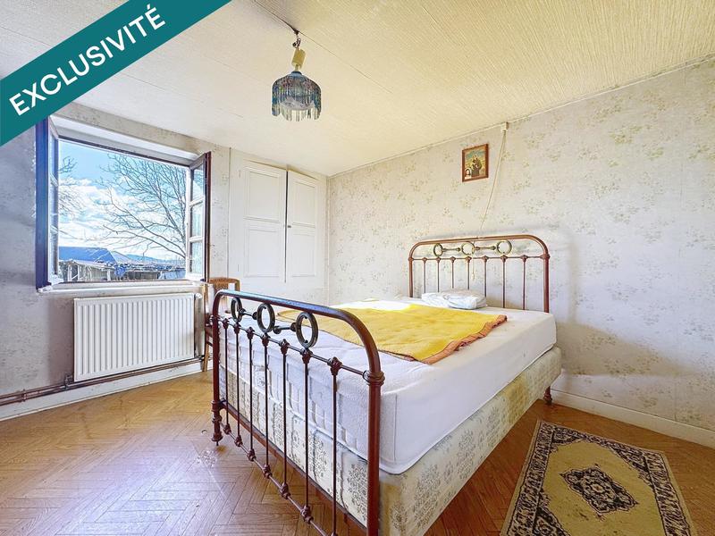 Maison - 90 m² - 6 pièces