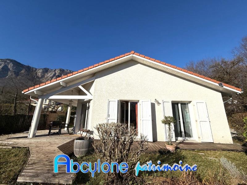 Maison - 135 m² - 7 pièces