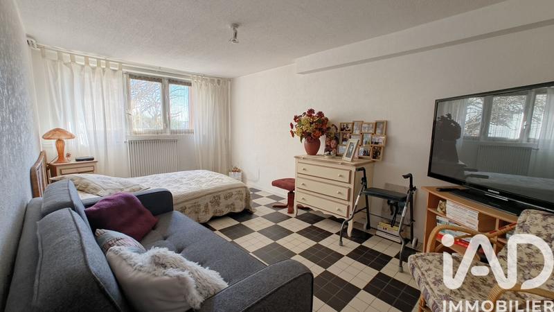 Maison - 96 m² - 4 pièces