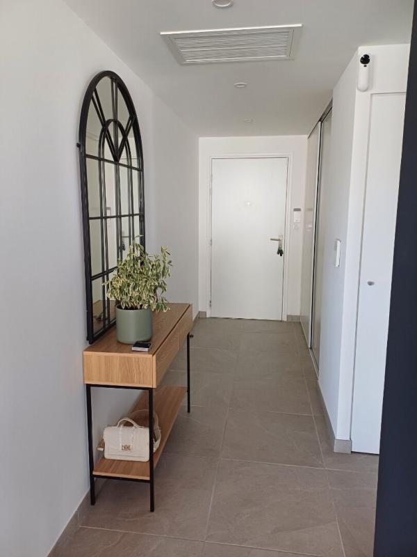 Appartement - 94 m² - 3 pièces