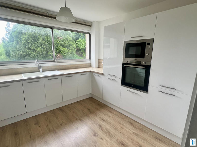 Appartement - 137 m² - 5 pièces