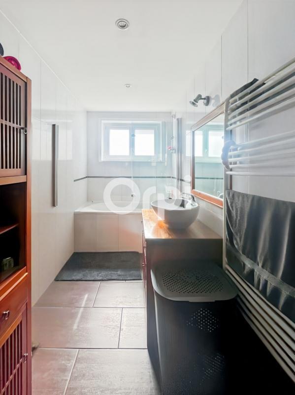 Appartement - 77 m² - 3 pièces