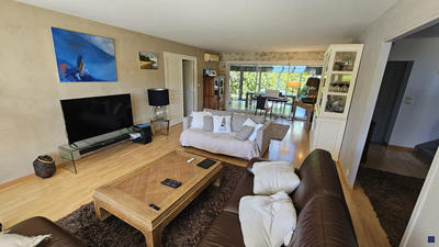 Maison contemporaine - 188 m² - 5 pièces