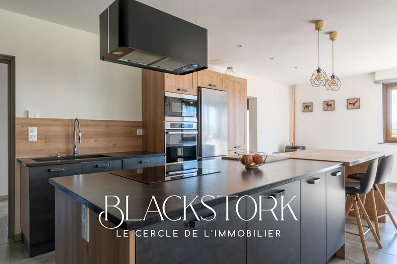 Maison - 180 m² - 6 pièces