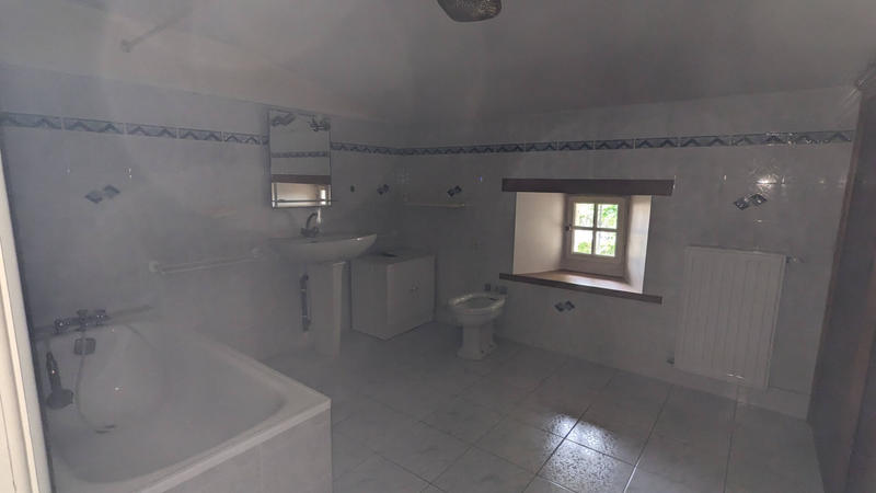 Maison - 151 m² - 4 pièces